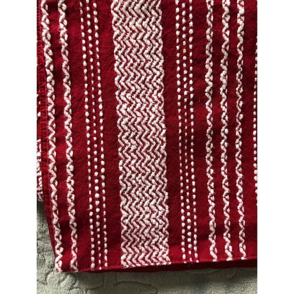 Red Christmas Holiday Festive Table Runner - Picture 3 of 4